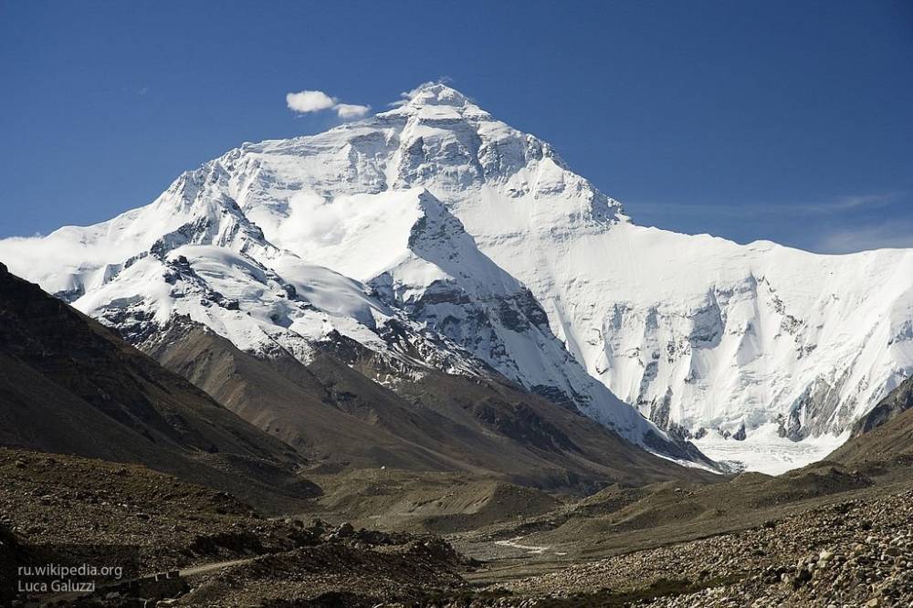 Власти Непала намерены ужесточить правила подъема на самую высокую гору