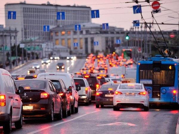 Дороги в Москве перекроют из-за фестиваля фейерверков