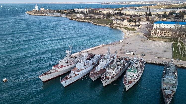 Зеленского просят вернуть корабли ВМСУ из Крыма