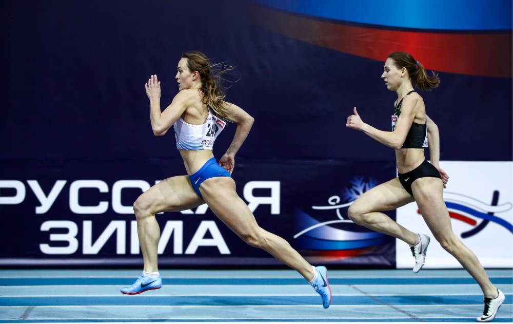 Россиянка Андреева завоевала золото в беге с барьерами в Швеции. РЕН ТВ