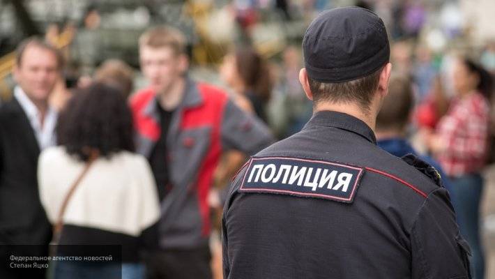 Полицейский в Москве вежливо и красиво ответил на обвинение в провокациях на пикете