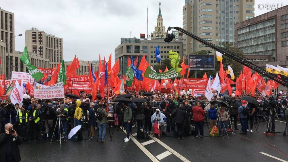 Коммунисты смогли заинтересовать своим митингом всего 4 тысячи москвичей