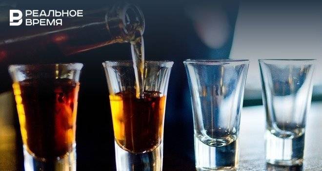 Минздрав РФ предложил работодателям проверять своих сотрудников на алкоголь