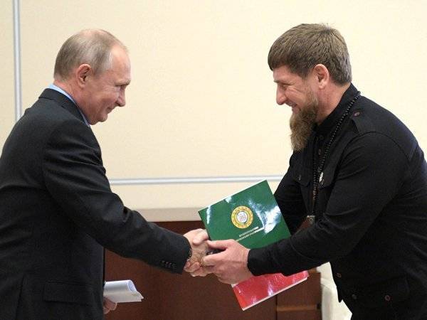 Кадыров поздравил Путина с 20-летием прихода к власти