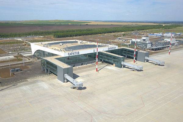 Новый аэропорт в Саратове принял первый рейс