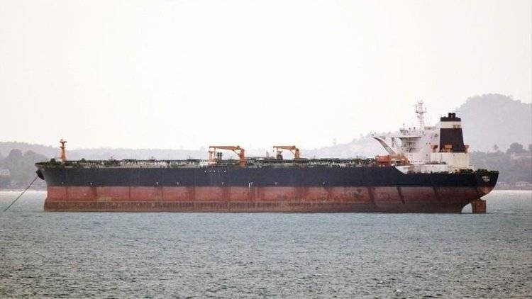 Иран заявил о готовности направить военные корабли для сопровождения танкера Grace 1