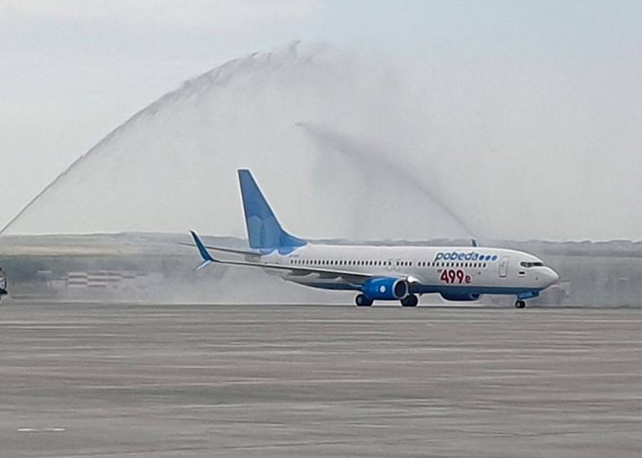 Новый аэропорт Саратова принял первый рейс