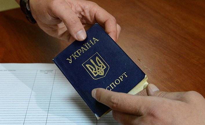 Корреспондент (Украина): украинец? А ну, докажи. Документы для Крыма и Донбасса