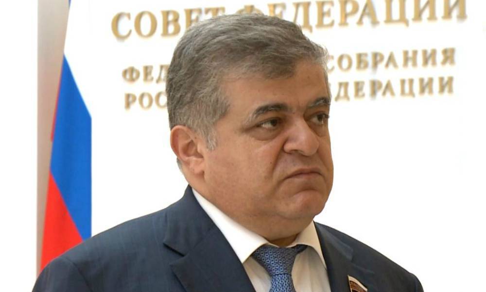 Джабаров осудил намерение оппозиции превратить митинги в кровавые побоища