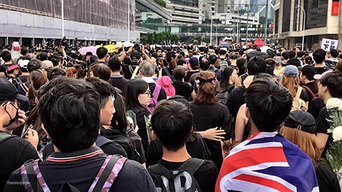 Порядка 1,7 млн участников протестов в Гонконге насчитали общественники