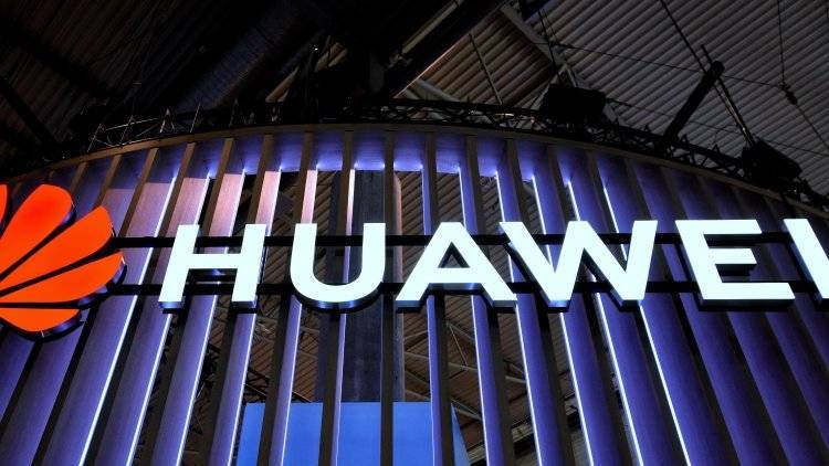 Трамп пообещал принять решение об исключениях для компании Huawei