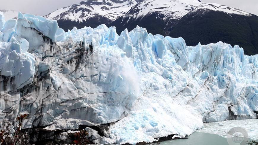 Отколовшийся ледник посек каякеров на Аляске