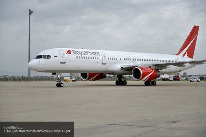 Пассажирский самолет Boeing 757-200 совершил жесткую посадку в Португалии