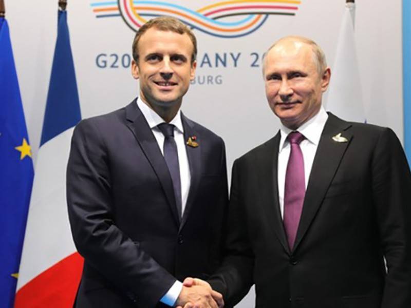 РФ пытается изменить программу пребывания Путина во Франции