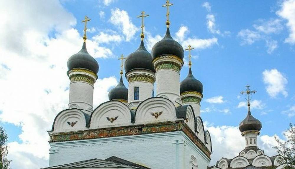 Иконы украли из церкви Покрова на северо-западе Москвы