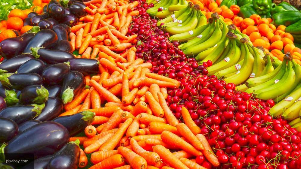 Вступили в силу новые правила провоза овощей и фруктов через границу РФ