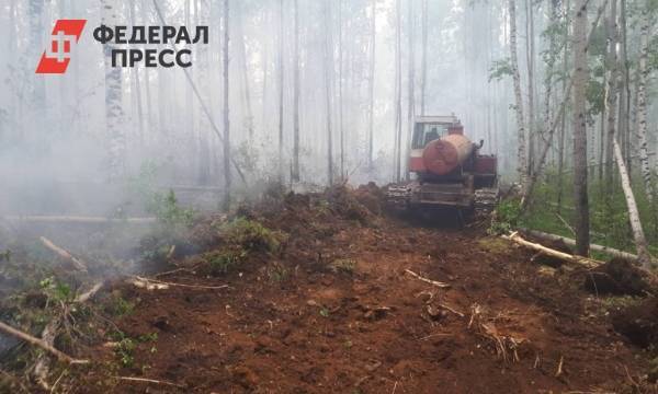 В Якутии продолжает гореть почти 900 тысяч гектаров леса | Республика Саха (Якутия) | ФедералПресс