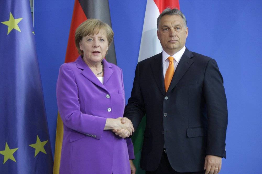 Меркель планирует первый за последние 5 лет визит в Венгрию