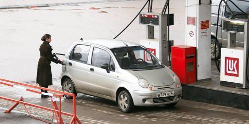 Названы регионы России с самым дешевым бензином :: Autonews