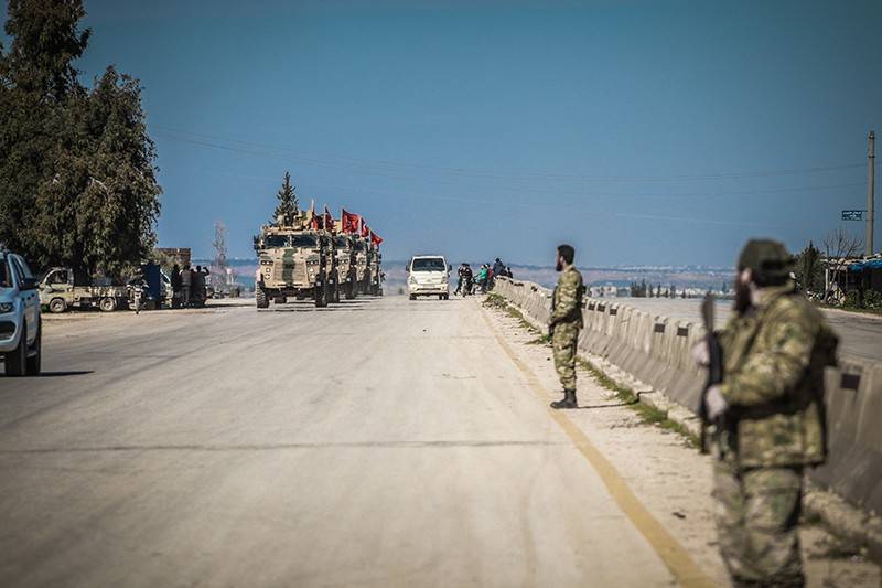 Турецкая военная техника пересекла сирийскую границу