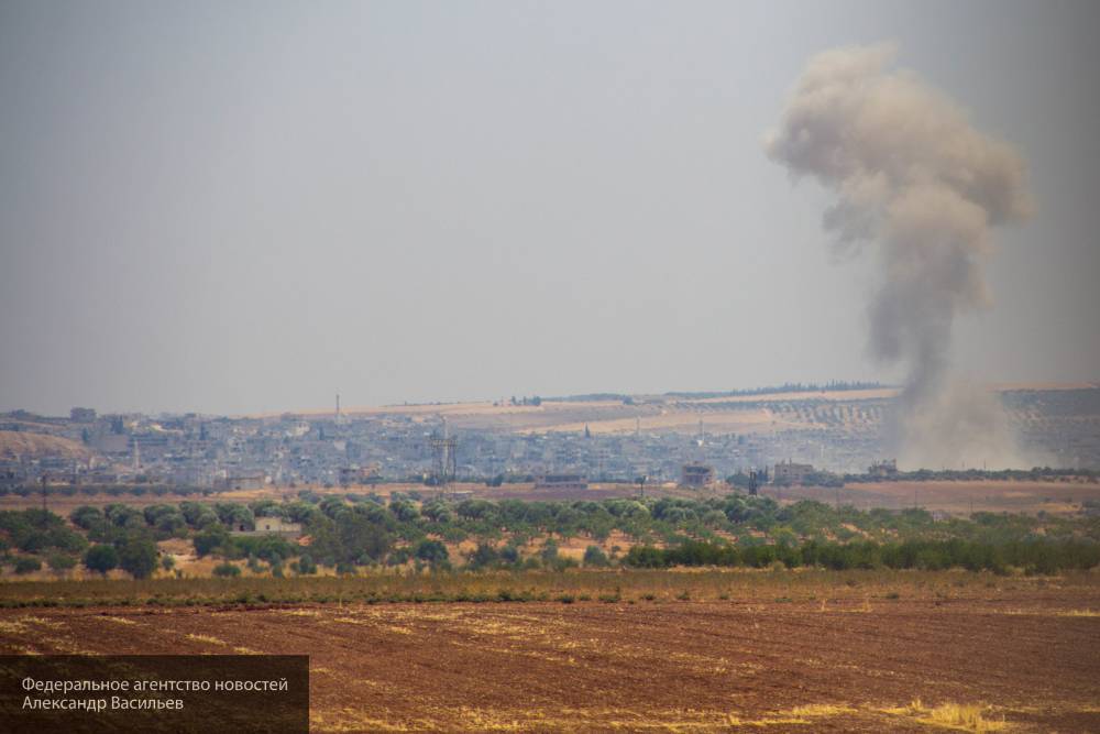 Сирийские ВВС едва не попали в турецкий конвой в ходе атаки на позиции боевиков в Идлибе