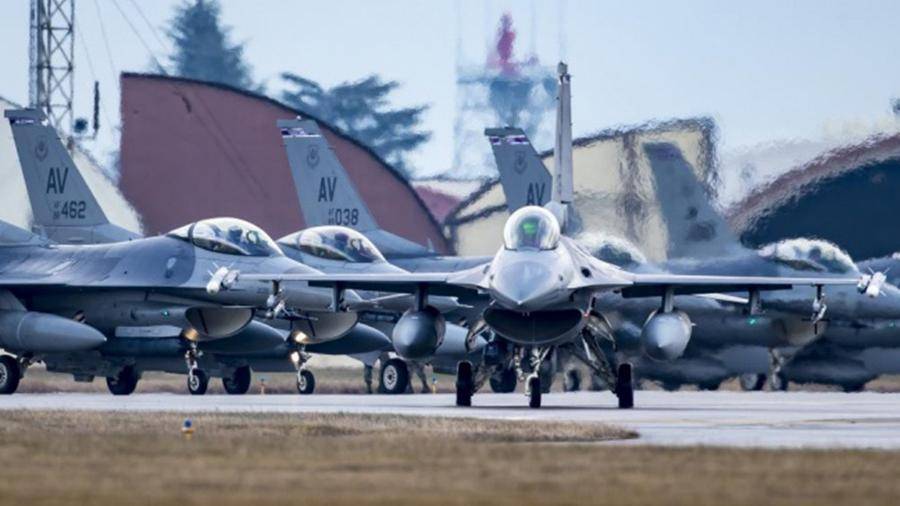 Трамп подтвердил намерение продать Тайваню стребители F-16