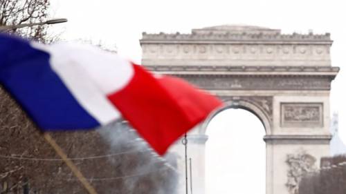 Французский коммунист заявил, что антироссийские санкции вредят европейской экономике