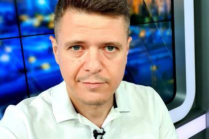 Блогер попал в список врагов Украины за критику Зеленского