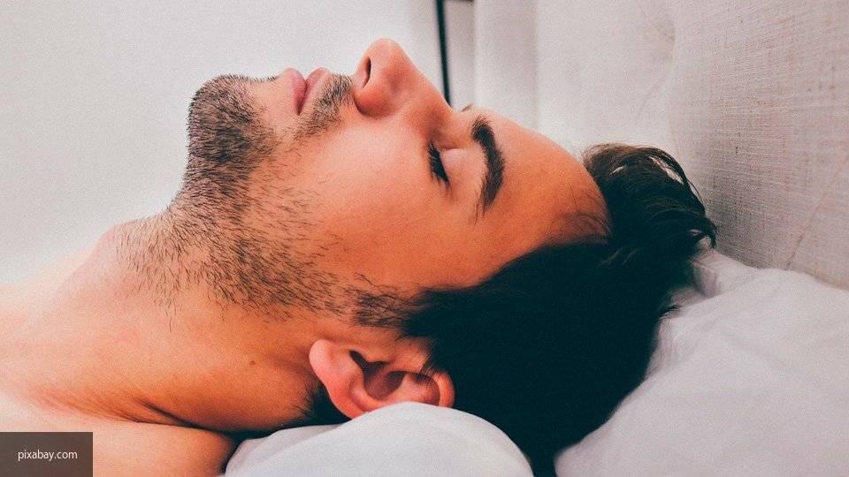 Ученые рассказали, как можно уснуть всего за 2 минуты