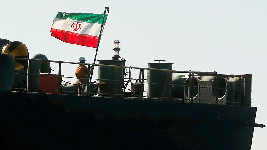 Гибралтар не стал задерживать иранский танкер по требованию США