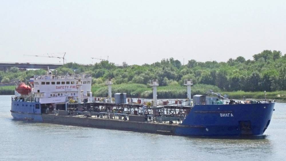 Украинский суд арестовал танкер, якобы поставлявший топливо Черноморскому флоту