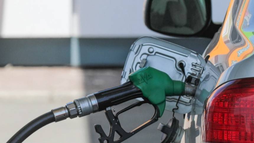 Видео: Где самый дорогой и самый дешевый бензин в РФ