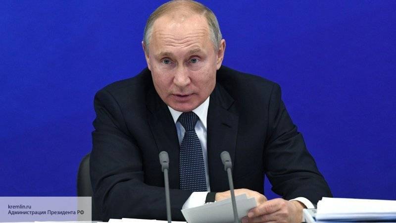 Путин назвал G8 несуществующей организацией