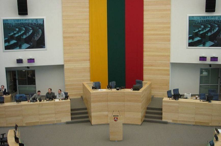 Консерваторы Литвы выясняют, почему депутату сейма не разрешили работать с секретной информацией