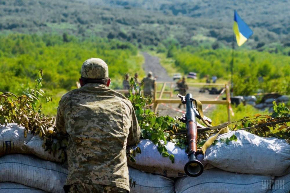 Боевики снова нарушили режим перемирия на Донбассе