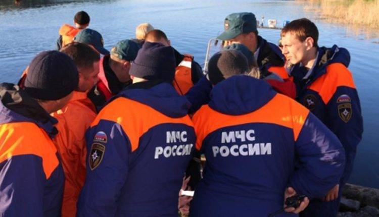 Спасатели нашли пропавших в Белом море туристов