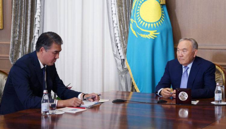 Назарбаев: Президент, правительство и парламент работают слаженно