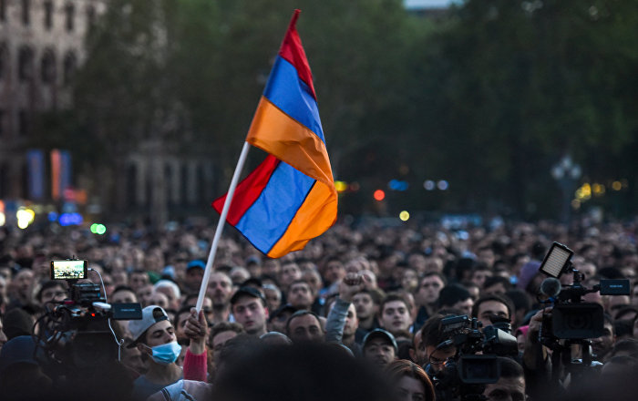 Aram Nersesyan - В Армении осенью заявит о себе новый оппозиционный блок из 20 партий - СМИ - ru.armeniasputnik.am - Армения