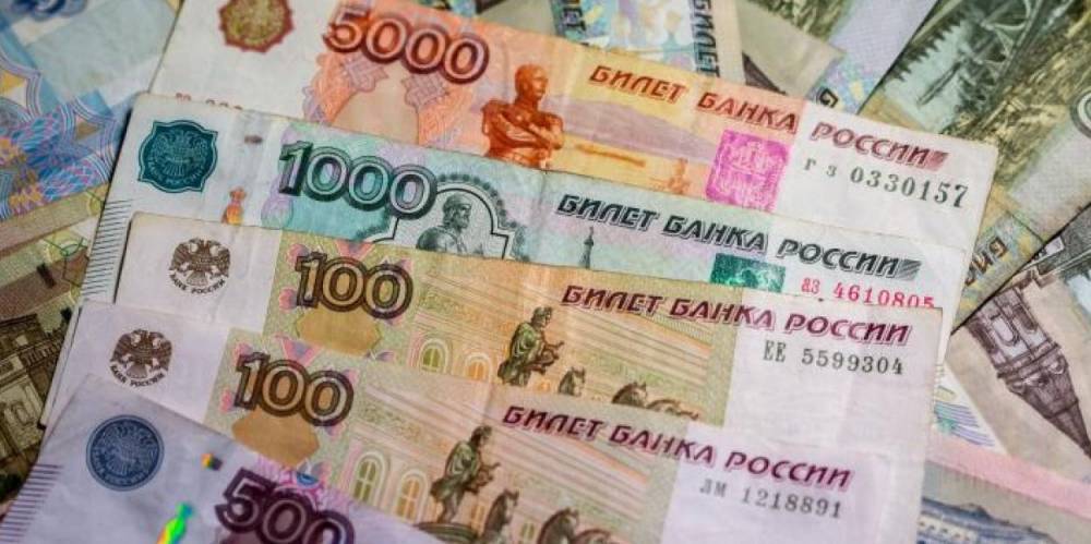 Сбербанк улучшил свой прогноз по курсу рубля на следующий год