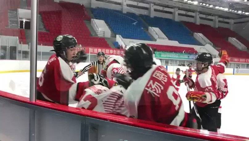На Национальных молодежных играх в Китае произошла массовая драка, три игрока дисквалифицированы на год