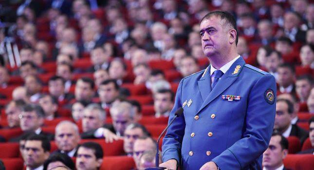 Хуршед Каримзода призвал граждан Таджикистана следить за чиновниками