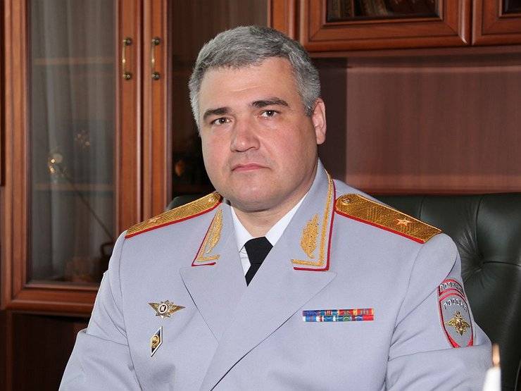 Глава ГИБДД Михаил Черников выступил против знаков-ловушек для водителей