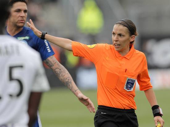 Судить матч Суперкубка УЕФА впервые в истории будут женщины