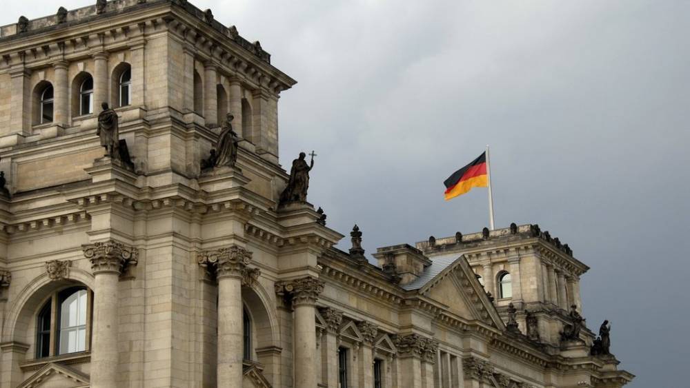 Сможет ли Германии остановить санкции США против "Северного потока - 2": Ответ немецкого МИД