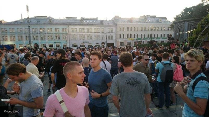 Боты Facebook заманивают наивных москвичей на незаконные митинги