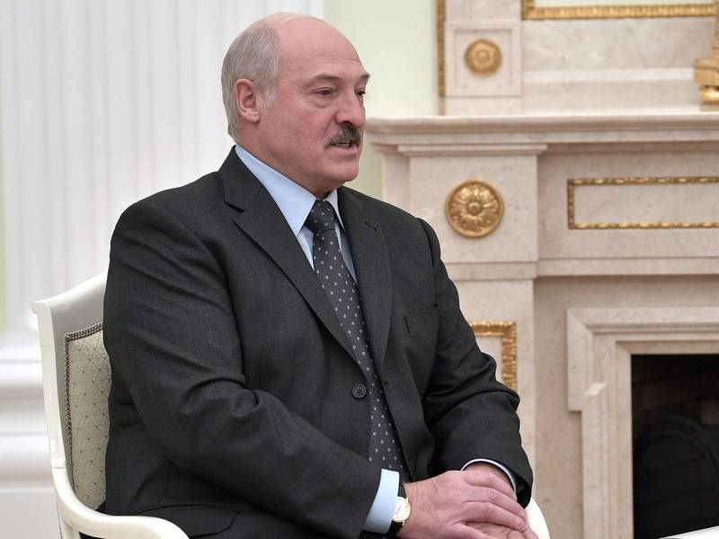 Лукашенко поручил активизировать работу по визам с ЕС и Россией