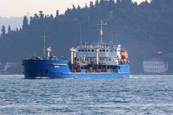 Украина арестовала свой танкер, якобы возивший топливо для ЧФ