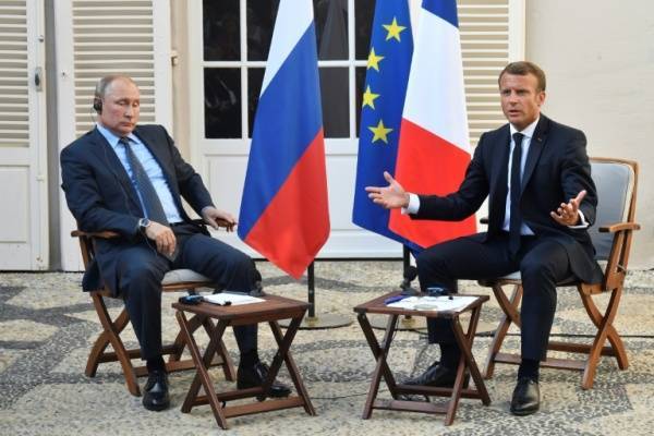 AFP: Путин и Макрон сошлись по Украине, но «столкнулись» из-за Сирии