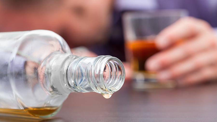 Британские ученые решили лечить алкоголизм наркотиками