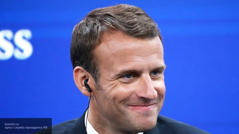 Франция выступает за перезапуск отношений России и ЕС, заявил Макрон